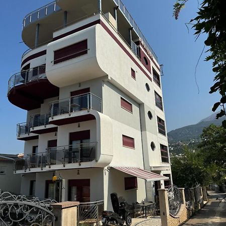 Compass Aparthotel ドプラー・ヴォダ エクステリア 写真