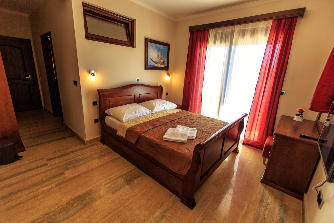 Compass Aparthotel ドプラー・ヴォダ エクステリア 写真
