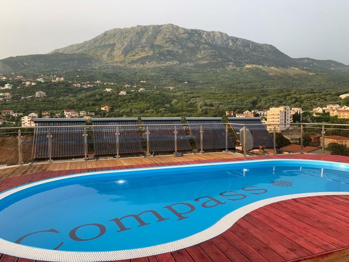 Compass Aparthotel ドプラー・ヴォダ エクステリア 写真