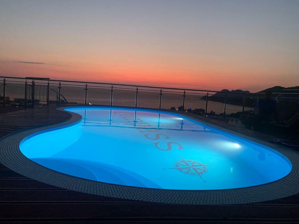 Compass Aparthotel ドプラー・ヴォダ エクステリア 写真